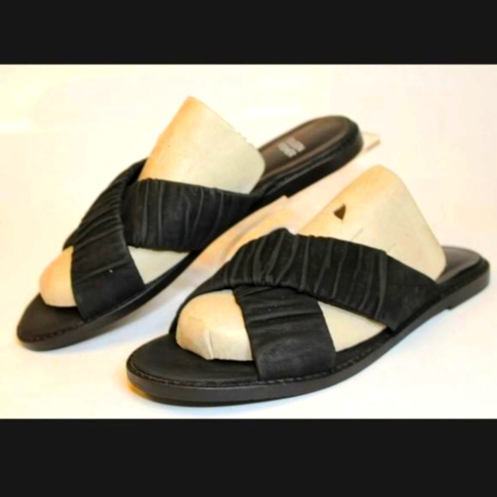 Eileen Fisher 8.5 Cross Strap Slides Sandals Flats Shoes - Picture 2 of 9